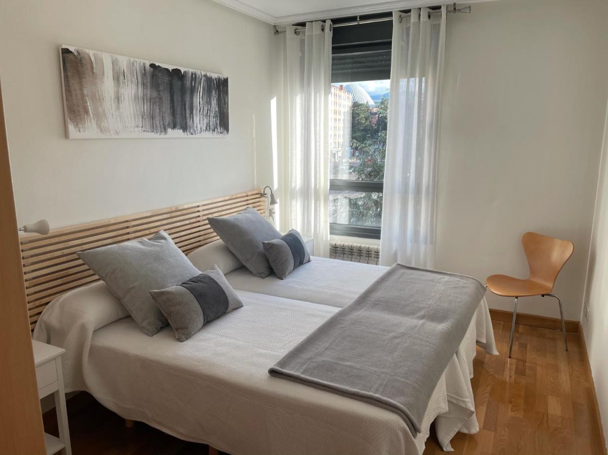 Apartamento Paseo De La Losa Oviedo Exterior photo
